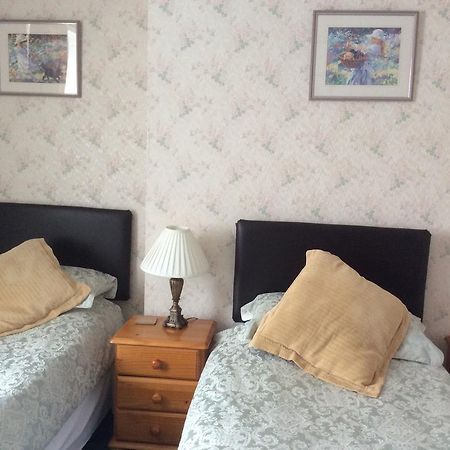 Cara House B&B Berwick Upon Tweed Exterior photo