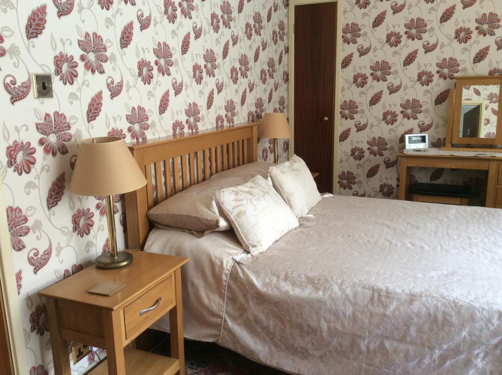 Cara House B&B Berwick Upon Tweed Exterior photo